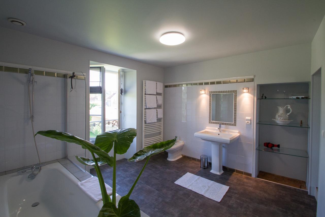Le Prieure Otel Noyers-sur-Serein Dış mekan fotoğraf